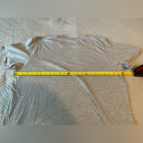 DISNEY PARKS Our Universe Star Wars Clone Wars 332 Helmet Ahsoka Tano Shirt XXL - Picture 5 of 5